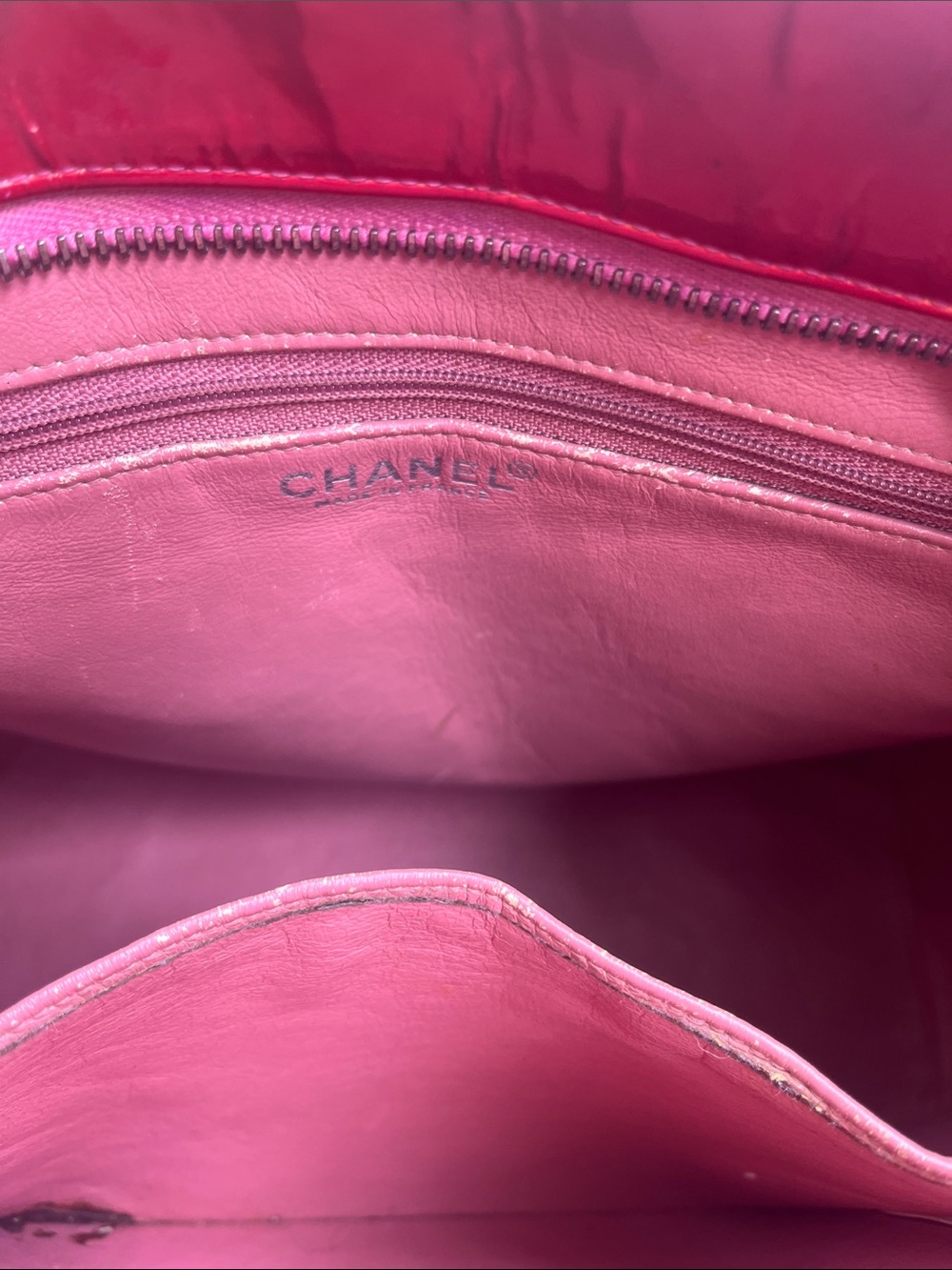 CHANEL Patent Medallion Tote custom dyed - Picture 9 of 17